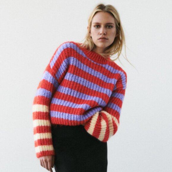 Zara Oversized Striped Knit Pullover Sweater Red Blue Size Medium - Picture 1 of 4